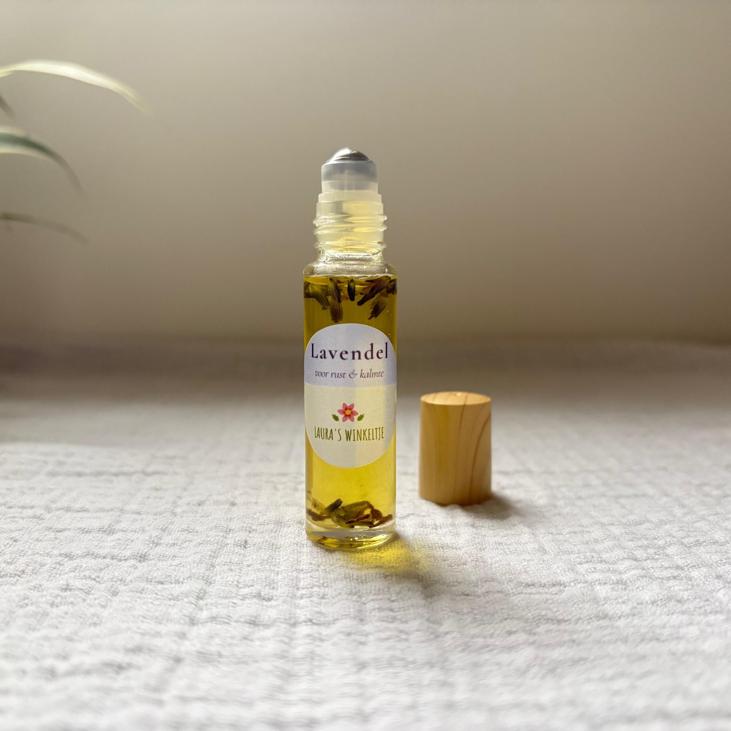 Lavendel huidolie roller - 10ml - Afbeelding 2